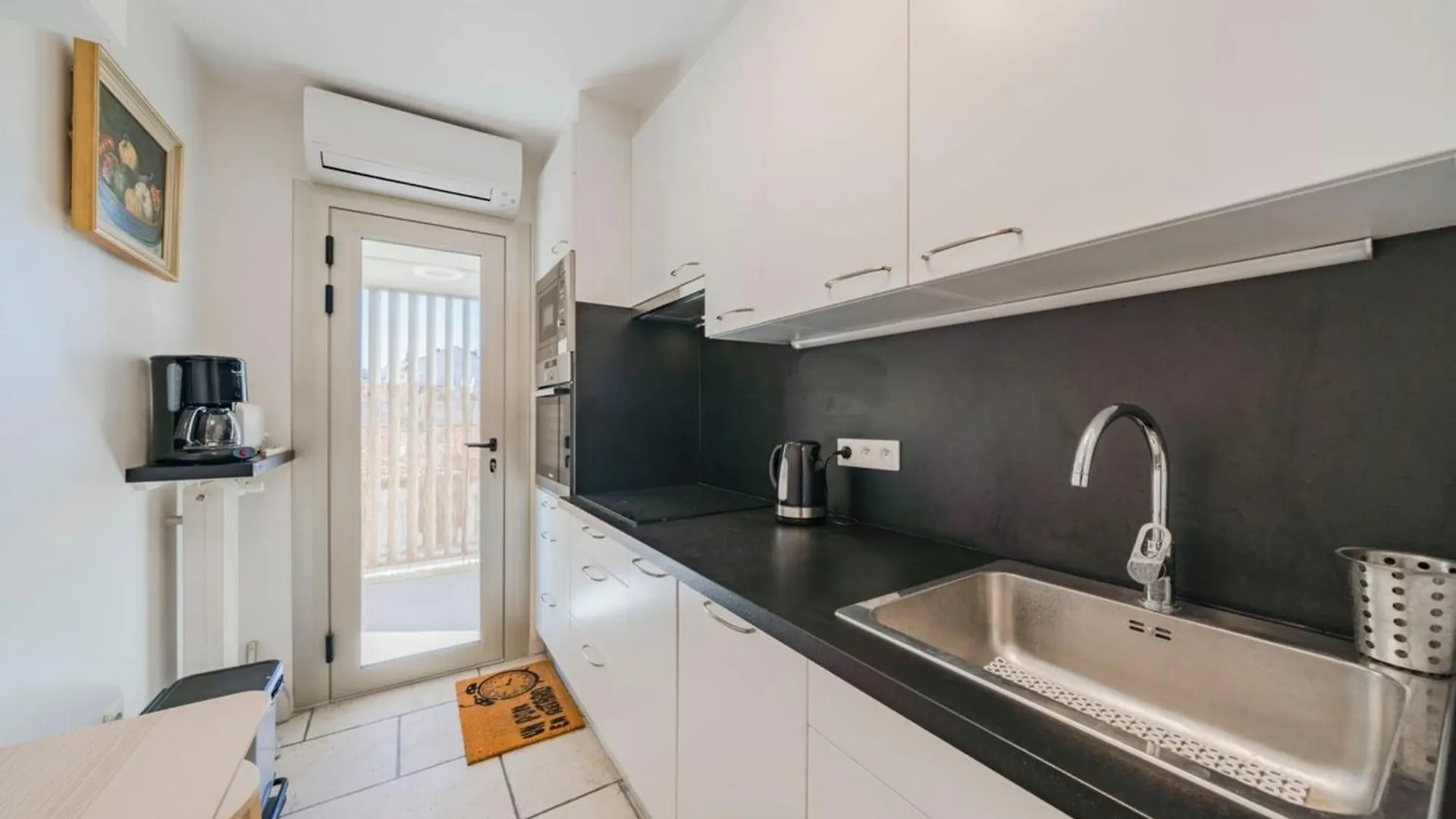 Very Nice One Bedroom In The Heart Of Cannes 0*,  France